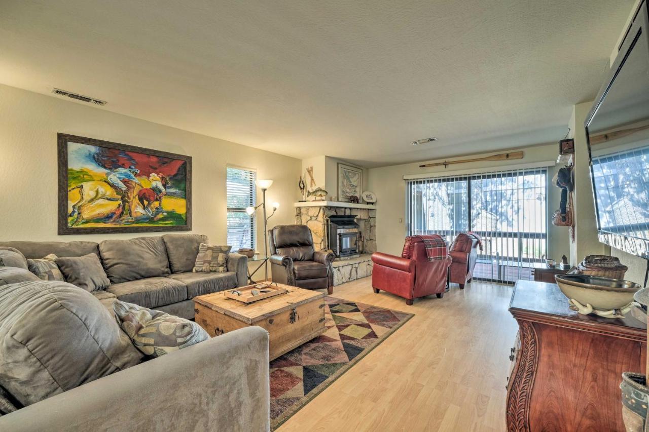 Pine Mountain Haven With Spacious Deck! Hébergement de vacances *