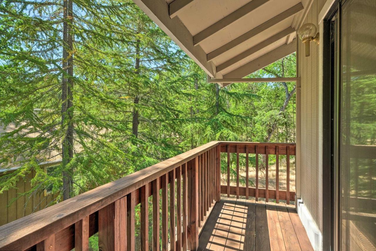 Hébergement de vacances Pine Mountain Haven With Spacious Deck!