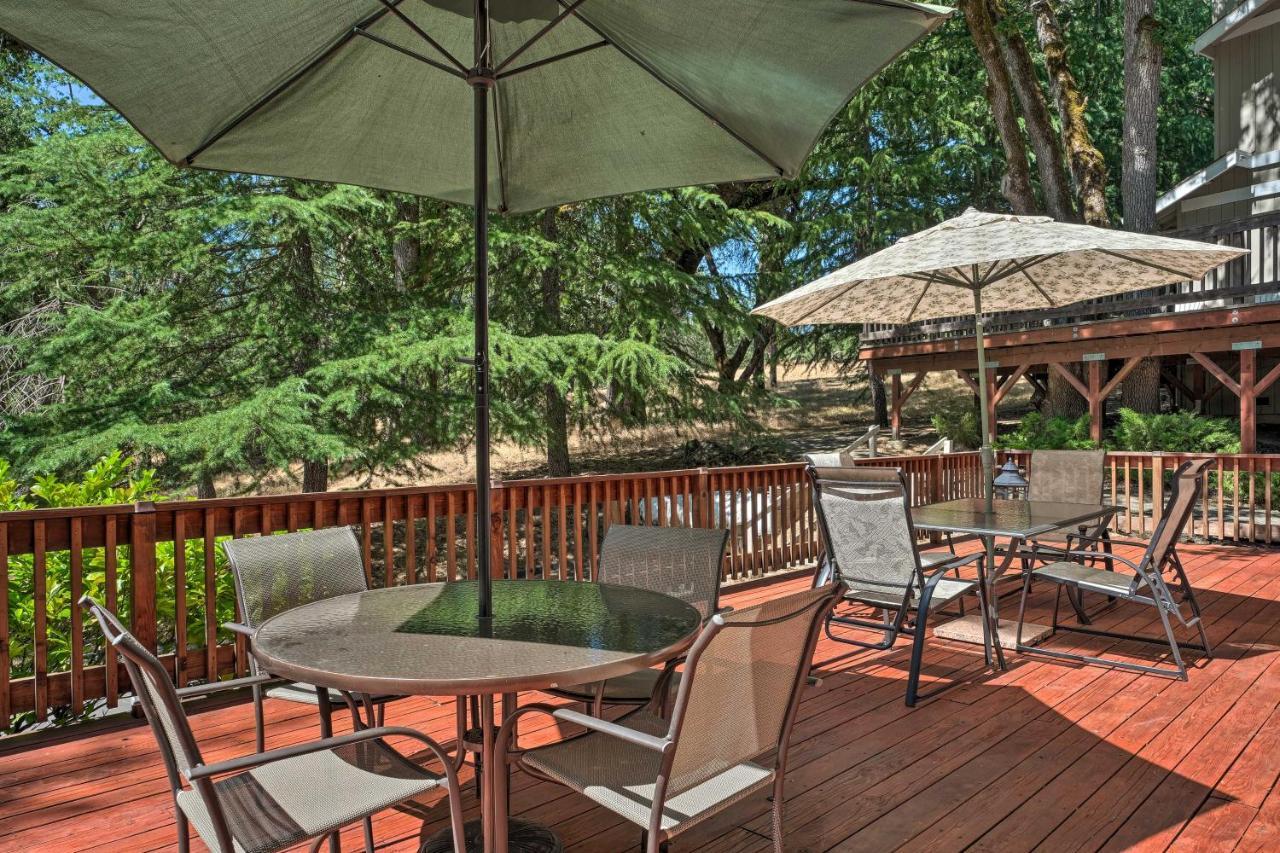Hébergement de vacances Pine Mountain Haven With Spacious Deck! *